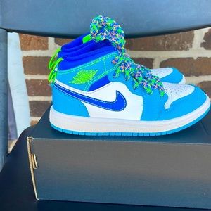 Jordan 1 MID SE (PS)